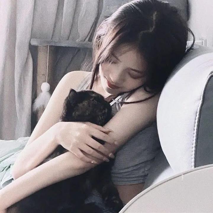 白小姐
